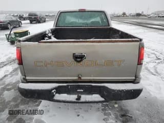 ✅ 2002 Chevrolet S-10 Fleet • VIN: 1GCCS195128238326 • Лот: 87298024. Опубликован ранее на Copart с пробегом 265 201 миль. Бесплатный доступ к архиву аукционных продаж из США и подробный отчёт об истории автомобиля на DreamBid. Изображение 6.