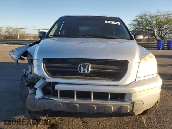 2004 Honda Pilot LX с VIN 2HKYF18124H542696, выставлен на аукционе Copart как лот 87491145 с пробегом 172 480 миль миль и Списание • Salvage title. История ставок и продаж доступна на DreamBid. Изображение 5.