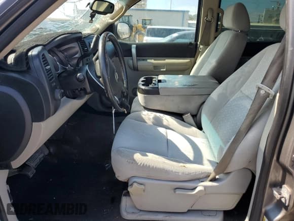 ✅ 2007 Chevrolet Silverado 1500 1LT • VIN: 3GCEC13C77G540105 • Lot: 72154744. Listed on Copart with 217,098 mi. Free auction sales archive from the USA and detailed vehicle history report at DreamBid. Image 7.