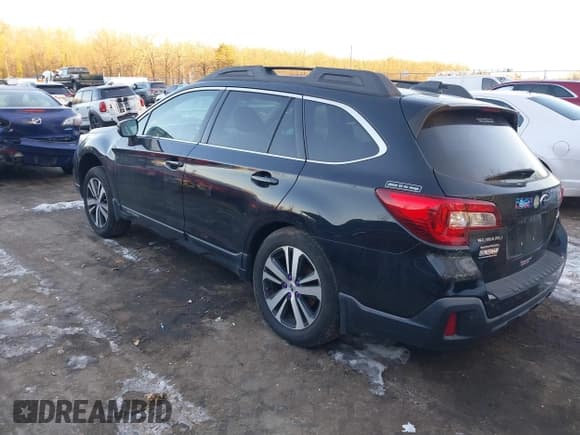✅ 2019 Subaru Outback Limited • VIN: 4S4BSANC4K3389640 • Lot: 41334495. Wystawiony na IAAI z przebiegiem 75 056 mil. Bezpłatny archiwum sprzedaży aukcyjnych z USA i szczegółowy raport historii pojazdu na DreamBid. Zdjęcie 3.