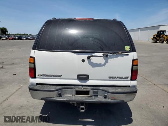 ✅ 2004 Chevrolet Suburban LT • VIN: 3GNEC16TX4G206794 • Лот: 56906835. Опубликован ранее на Copart с пробегом 247 148 миль. Бесплатный доступ к архиву аукционных продаж из США и подробный отчёт об истории автомобиля на DreamBid. Изображение 6.