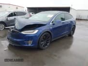 ✅ 2017 Tesla Model X 90D • VIN: 5YJXCBE22HF053713 • Лот: 43231062. Опубликован ранее на IAAI с пробегом 88 918 миль. Бесплатный доступ к архиву аукционных продаж из США и подробный отчёт об истории автомобиля на DreamBid. Изображение 2.