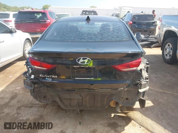 ✅ 2018 Hyundai Elantra SEL • VIN: 5NPD84LFXJH286297 • Lot: 43365575. Listed on IAAI with 77,201 mi. Free auction sales archive from the USA and detailed vehicle history report at DreamBid. Image 17.