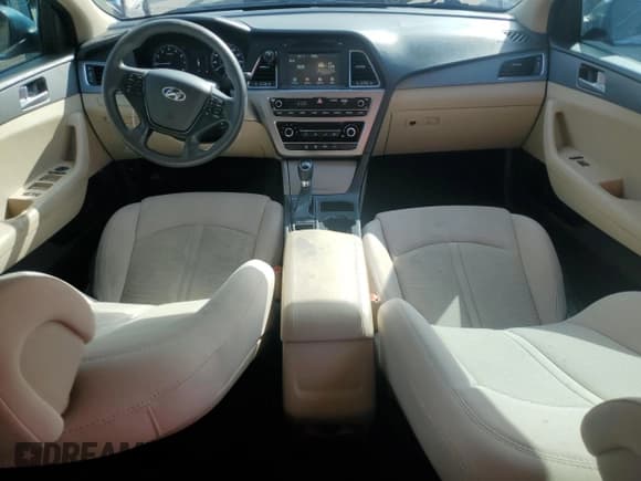 ✅ 2016 Hyundai Sonata SE • VIN: 5NPE24AF8GH263392 • Lot: 90749775. Listed on Copart with 106,759 mi. Free auction sales archive from the USA and detailed vehicle history report at DreamBid. Image 8.