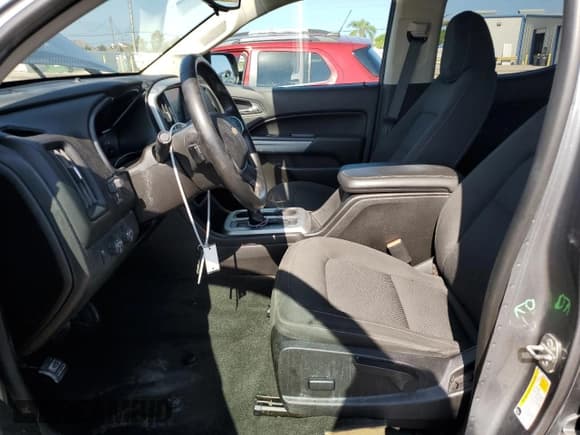 ✅ 2018 Chevrolet Colorado 4WD LT • VIN: 1GCPTCE11J1240291 • Лот: 65539273. Опубликован ранее на Copart с пробегом 119 187 миль. Бесплатный доступ к архиву аукционных продаж из США и подробный отчёт об истории автомобиля на DreamBid. Изображение 7.