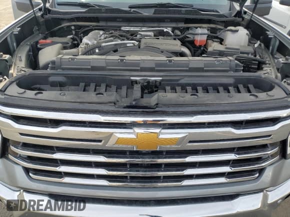 ✅ 2024 Chevrolet Silverado 2500HD LTZ • VIN: 2GC4YPEY0R1197674 • Лот: 89895075. Опубликован ранее на Copart с пробегом 3 579 миль. Бесплатный доступ к архиву аукционных продаж из США и подробный отчёт об истории автомобиля на DreamBid. Изображение 11.