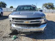 ✅ 2021 Chevrolet Silverado 1500 LT • VIN: 1GCPYJEK9MZ437553 • Lot: 71129235. Wystawiony na Copart z przebiegiem 45 520 mil. Bezpłatny archiwum sprzedaży aukcyjnych z USA i szczegółowy raport historii pojazdu na DreamBid. Zdjęcie 5.
