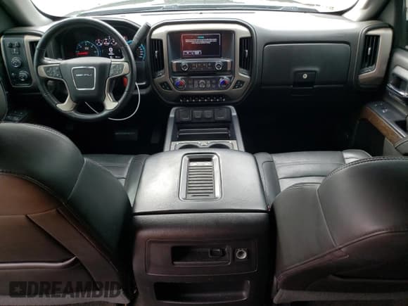 ✅ 2017 GMC Sierra 1500 Denali • VIN: 3GTU2PEJ2HG474691 • Lot: 43563735. Listed on Copart with 81,588 mi. Free auction sales archive from the USA and detailed vehicle history report at DreamBid. Image 8.