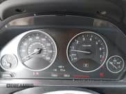 ✅ 2015 BMW 3 Series 328i • VIN: WBA3C1C50FK122384 • Lot: 42243932. Wystawiony na IAAI z przebiegiem 75 863 mil. Bezpłatny archiwum sprzedaży aukcyjnych z USA i szczegółowy raport historii pojazdu na DreamBid. Zdjęcie 7.