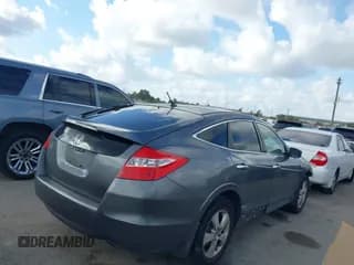 ✅ 2012 Honda Crosstour EX • VIN: 5J6TF1H37CL000977 • Lot: 43727029. Wystawiony na IAAI z przebiegiem 143 931 mil. Bezpłatny archiwum sprzedaży aukcyjnych z USA i szczegółowy raport historii pojazdu na DreamBid. Zdjęcie 4.