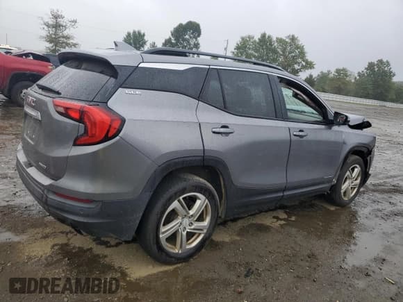 ✅ 2018 GMC Terrain SLE • VIN: 3GKALTEX8JL255197 • Lot: 81213595. Wystawiony na Copart z przebiegiem 234 969 mil. Bezpłatny archiwum sprzedaży aukcyjnych z USA i szczegółowy raport historii pojazdu na DreamBid. Zdjęcie 3.