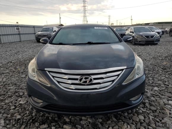 ✅ 2013 Hyundai Sonata SE • VIN: 5NPEC4AC7DH597864 • Lot: 71819084. Listed on Copart with 148,865 mi. Free auction sales archive from the USA and detailed vehicle history report at DreamBid. Image 5.