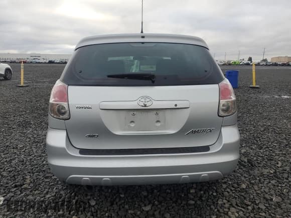 ✅ 2005 Toyota Matrix XR • VIN: 2T1LR32E55C435350 • Lot: 93334715. Listed on Copart with 39,131 mi. Free auction sales archive from the USA and detailed vehicle history report at DreamBid. Image 6.