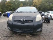 ✅ 2009 Toyota Yaris • VIN: JTDJT903295249913 • Lot: 90625645. Listed on Copart with 111,643 mi. Free auction sales archive from the USA and detailed vehicle history report at DreamBid. Image 5.