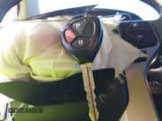 ✅ 2017 Toyota 4Runner SR5 • VIN: JTEZU5JR8H5151345 • Lot: 43126127. Wystawiony na IAAI z przebiegiem 107 797 mil. Bezpłatny archiwum sprzedaży aukcyjnych z USA i szczegółowy raport historii pojazdu na DreamBid. Zdjęcie 11.