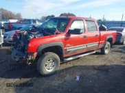 ✅ 2005 Chevrolet Silverado 2500HD LT • VIN: 1GCHK23275F851366 • Lot: 41112367. Wystawiony na IAAI z przebiegiem 300 934 mil. Bezpłatny archiwum sprzedaży aukcyjnych z USA i szczegółowy raport historii pojazdu na DreamBid. Zdjęcie 2.