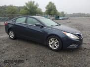✅ 2013 Hyundai Sonata GLS • VIN: 5NPEB4AC3DH677097 • Lot: 72851194. Listed on Copart with 106,436 mi. Free auction sales archive from the USA and detailed vehicle history report at DreamBid. Image 4.