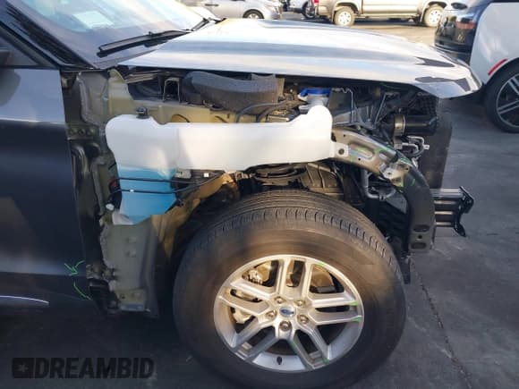 ✅ 2025 Ford Explorer Active • VIN: 1FMUK7DH2SGA25606 • Лот: 43451548. Опубликован ранее на IAAI с пробегом 19 359 миль. Бесплатный доступ к архиву аукционных продаж из США и подробный отчёт об истории автомобиля на DreamBid. Изображение 19.