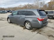 ✅ 2011 Honda Odyssey Touring • VIN: 5FNRL5H95BB043364 • Lot: 92728135. Wystawiony na Copart z przebiegiem 160 665 mil. Bezpłatny archiwum sprzedaży aukcyjnych z USA i szczegółowy raport historii pojazdu na DreamBid. Zdjęcie 2.