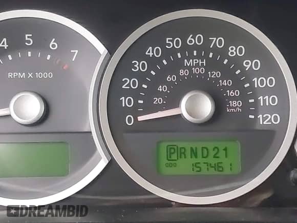 2005 Mercury Mariner Luxury z VIN 4M2CU561X5DJ16539, wystawiony jako IAAI lot #41572981 z przebiegiem 157 461 mil mil oraz . Historia ofert i sprzedaży dostępna na DreamBid. Obrazek 7.