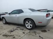 ✅ 2010 Dodge Challenger SE • VIN: 2B3CJ4DV5AH278656 • Lot: 43602425. Wystawiony na Copart z przebiegiem 149 996 mil. Bezpłatny archiwum sprzedaży aukcyjnych z USA i szczegółowy raport historii pojazdu na DreamBid. Zdjęcie 2.