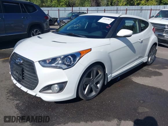 ✅ 2014 Hyundai Veloster Turbo • VIN: KMHTC6AE2EU183673 • Lot: 43193034. Wystawiony na IAAI z przebiegiem 42 726 mil. Bezpłatny archiwum sprzedaży aukcyjnych z USA i szczegółowy raport historii pojazdu na DreamBid. Zdjęcie 17.
