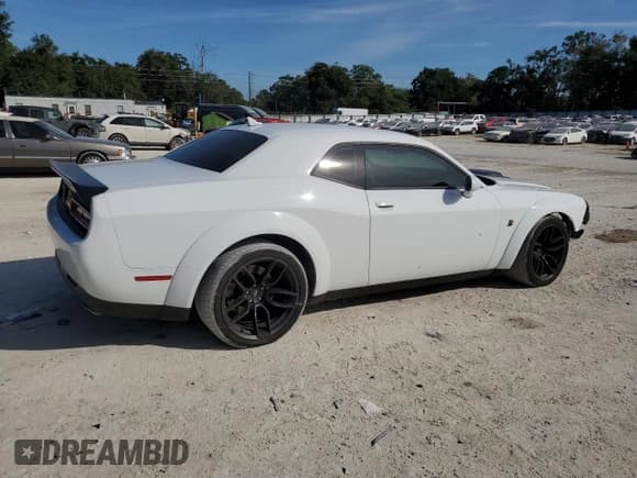 ✅ 2021 Dodge Challenger R/T Scat Pack • VIN: 2C3CDZFJ3MH655104 • Лот: 82658575. Опубликован ранее на Copart с пробегом 70 161 миль. Бесплатный доступ к архиву аукционных продаж из США и подробный отчёт об истории автомобиля на DreamBid. Изображение 3.