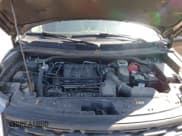 ✅ 2019 Ford Explorer • VIN: 1FM5K7B81KGA18444 • Lot: 42129221. Wystawiony na IAAI z przebiegiem 121 268 mil. Bezpłatny archiwum sprzedaży aukcyjnych z USA i szczegółowy raport historii pojazdu na DreamBid. Zdjęcie 10.