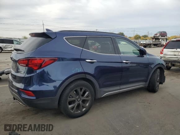 ✅ 2018 Hyundai Santa Fe Ultimate • VIN: 5XYZWDLA7JG537560 • Lot: 87487205. Wystawiony na Copart z przebiegiem 47 480 mil. Bezpłatny archiwum sprzedaży aukcyjnych z USA i szczegółowy raport historii pojazdu na DreamBid. Zdjęcie 3.