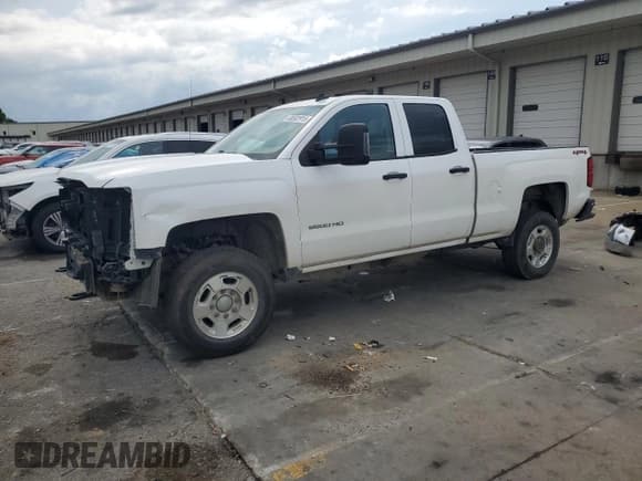 ✅ 2015 Chevrolet Silverado 2500HD LT • VIN: 1GC2KVEG5FZ104820 • Lot: 66502915. Wystawiony na Copart z przebiegiem 137 197 mil. Bezpłatny archiwum sprzedaży aukcyjnych z USA i szczegółowy raport historii pojazdu na DreamBid. Zdjęcie 1.