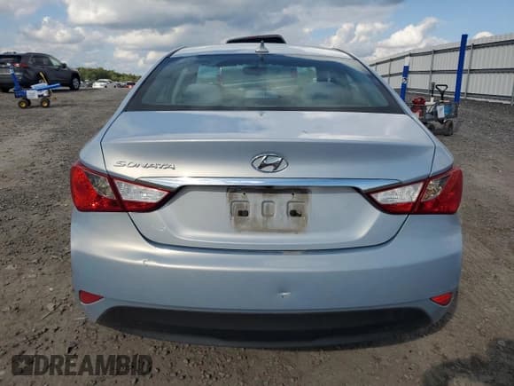 ✅ 2014 Hyundai Sonata GLS • VIN: 5NPEB4AC0EH925677 • Lot: 73630474. Listed on Copart with 221,077 mi. Free auction sales archive from the USA and detailed vehicle history report at DreamBid. Image 6.