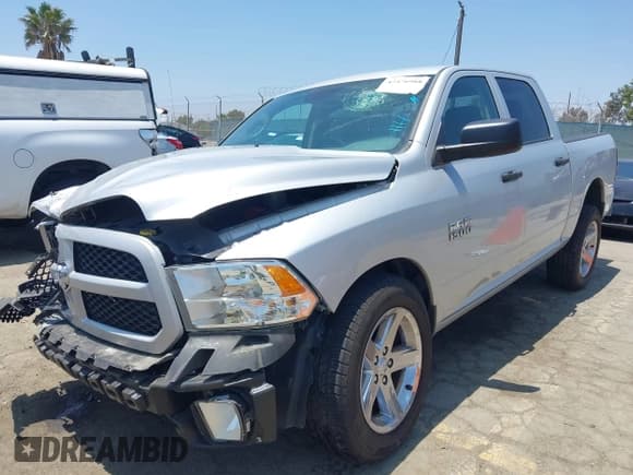 ✅ 2015 Ram 1500 Express • VIN: 1C6RR6KGXFS605044 • Lot: 42476988. Listed on IAAI with 100,498 mi. Free auction sales archive from the USA and detailed vehicle history report at DreamBid. Image 18.