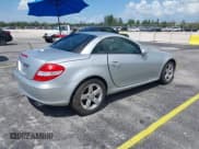 ✅ 2006 Mercedes-Benz SLK 280 • VIN: WDBWK54F36F128088 • Лот: 43064564. Опубликован ранее на IAAI с пробегом 132 820 миль. Бесплатный доступ к архиву аукционных продаж из США и подробный отчёт об истории автомобиля на DreamBid. Изображение 4.