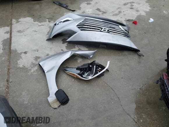 ✅ 2022 Hyundai Accent SEL • VIN: 3KPC24A63NE189923 • Лот: 69606784. Опубликован ранее на Copart с пробегом 29 213 миль. Бесплатный доступ к архиву аукционных продаж из США и подробный отчёт об истории автомобиля на DreamBid. Изображение 12.