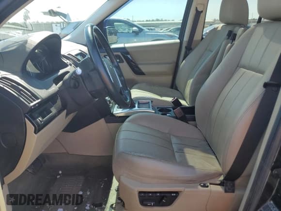 ✅ 2013 Land Rover LR2 • VIN: SALFR2BG0DH339850 • Lot: 74948704. Wystawiony na Copart z przebiegiem Nie podano. Bezpłatny archiwum sprzedaży aukcyjnych z USA i szczegółowy raport historii pojazdu na DreamBid. Zdjęcie 7.