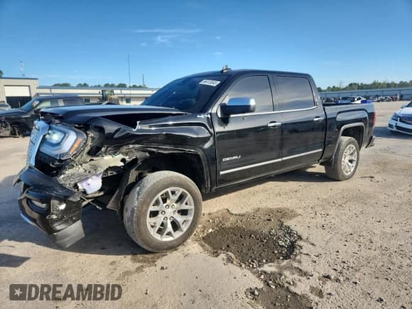 ✅ 2018 GMC Sierra 1500 Denali • VIN: 3GTU2PEC0JG274013 • Лот: 64413845. Опубликован ранее на Copart с пробегом 127 130 миль. Бесплатный доступ к архиву аукционных продаж из США и подробный отчёт об истории автомобиля на DreamBid. Изображение 1.