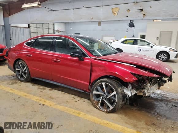 2022 Hyundai Sonata Sport с VIN 5NPEJ4J22NH137574, выставлен на аукционе Copart как лот 86690054 с пробегом 88 183 миль миль и Списание • Salvage title. История ставок и продаж доступна на DreamBid. Изображение 4.