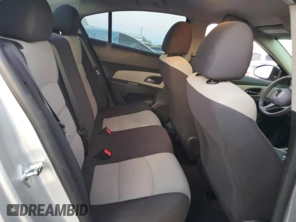 2016 Chevrolet Cruze LS с VIN 1G1PC5SH4G7182897, выставлен на аукционе Copart как лот 87116995 с пробегом 47 536 миль миль и Списание • Salvage title. История ставок и продаж доступна на DreamBid. Изображение 10.