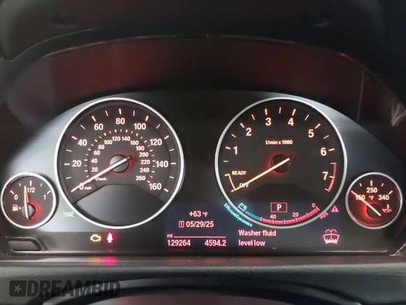 ✅ 2015 BMW 4 Series 428i xDrive • VIN: WBA4A7C52FD414734 • Lot: 42377682. Listed on IAAI with 129,264 mi. Free auction sales archive from the USA and detailed vehicle history report at DreamBid. Image 7.