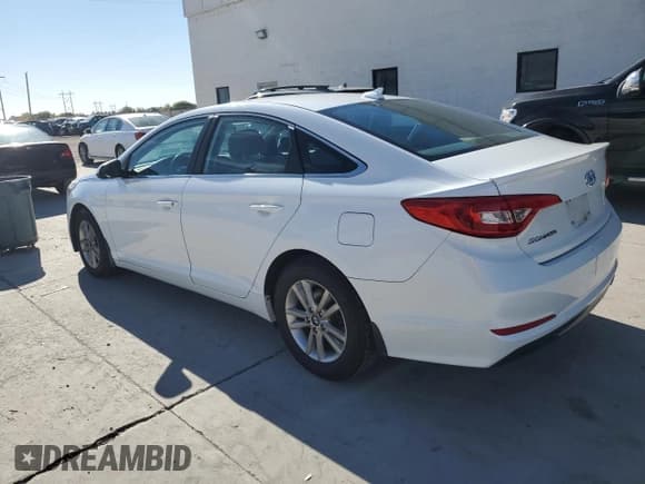 ✅ 2015 Hyundai Sonata SE • VIN: 5NPE24AF6FH239297 • Лот: 91515065. Опубликован ранее на Copart с пробегом 158 101 миль. Бесплатный доступ к архиву аукционных продаж из США и подробный отчёт об истории автомобиля на DreamBid. Изображение 2.