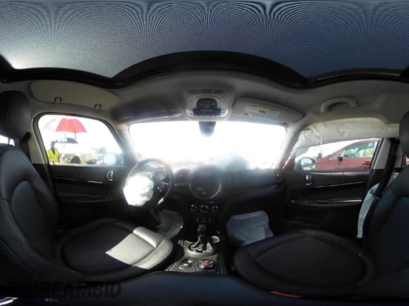 ✅ 2019 MINI Countryman Cooper • VIN: WMZYS7C57K3J04922 • Lot: 43229842. Listed on IAAI with 60,326 mi. Free auction sales archive from the USA and detailed vehicle history report at DreamBid. Image 19.