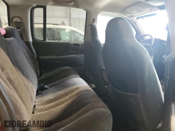 ✅ 2001 Dodge Dakota Sport • VIN: 1B7HG2AN11S329168 • Lot: 57429795. Wystawiony na Copart z przebiegiem 212 286 mil. Bezpłatny archiwum sprzedaży aukcyjnych z USA i szczegółowy raport historii pojazdu na DreamBid. Zdjęcie 10.