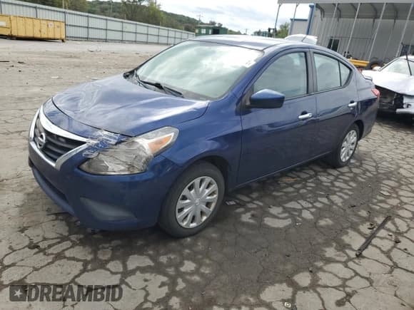 ✅ 2018 Nissan Versa S • VIN: 3N1CN7AP7JL883587 • Lot: 71302624. Listed on Copart with 98,184 mi. Free auction sales archive from the USA and detailed vehicle history report at DreamBid. Image 1.