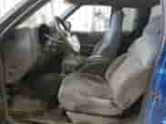 2001 Chevrolet S-10 LS ZR2 с VIN 1GCCT19W418122235, выставлен на аукционе Copart как лот 50587305 с пробегом 212 072 миль миль и На запчасти • Non repairable. История ставок и продаж доступна на DreamBid. Изображение 7.