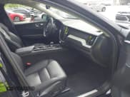 ✅ 2025 Volvo XC60 Plus • VIN: YV4M12RC4S1140778 • Lot: 43199800. Listed on IAAI with 13,895 mi. Free auction sales archive from the USA and detailed vehicle history report at DreamBid. Image 5.