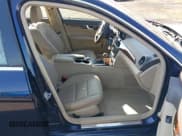 ✅ 2013 Mercedes-Benz C 300 Sport • VIN: WDDGF8AB7DR244523 • Lot: 41894057. Wystawiony na IAAI z przebiegiem 98 186 mil. Bezpłatny archiwum sprzedaży aukcyjnych z USA i szczegółowy raport historii pojazdu na DreamBid. Zdjęcie 5.