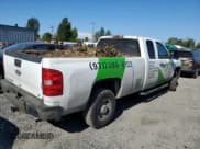 ✅ 2009 Chevrolet Silverado 2500HD Work Truck • VIN: 1GCHC49KX9E110110 • Лот: 66218465. Опубликован ранее на Copart с пробегом 192 801 миль. Бесплатный доступ к архиву аукционных продаж из США и подробный отчёт об истории автомобиля на DreamBid. Изображение 3.