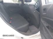 ✅ 2017 Ford Fiesta SE • VIN: 3FADP4BJ9HM166283 • Lot: 42706990. Wystawiony na IAAI z przebiegiem 115 853 mil. Bezpłatny archiwum sprzedaży aukcyjnych z USA i szczegółowy raport historii pojazdu na DreamBid. Zdjęcie 8.