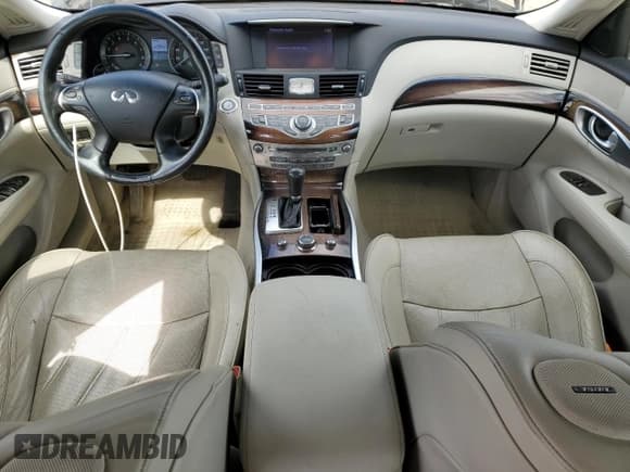 ✅ 2013 Infiniti M • VIN: JN1BY1AR9DM604216 • Лот: 83792615. Опубликован ранее на Copart с пробегом 105 006 миль. Бесплатный доступ к архиву аукционных продаж из США и подробный отчёт об истории автомобиля на DreamBid. Изображение 8.