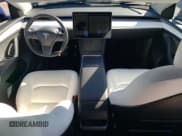 ✅ 2024 Tesla Model Y Long Range • VIN: 7SAYGDEE1RF986294 • Lot: 90257355. Listed on Copart with 7,555 mi. Free auction sales archive from the USA and detailed vehicle history report at DreamBid. Image 8.